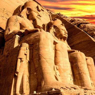 Mayo: Egipto, aventura y misterio 