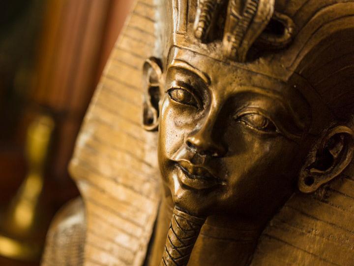 La maldición de Tutankamón y otros misterios de Egipto